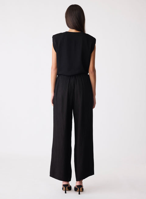 Esmaee Sediment Pant - Black in Black