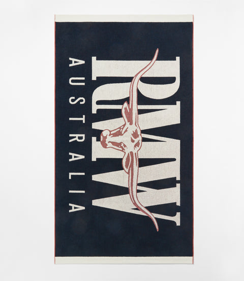 R.M.Williams Heritage towel in Navy