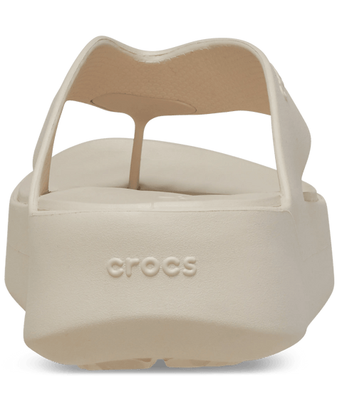 Crocs Getaway Platform Flip - Stucco in Stucco