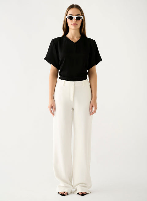 Esmaee Charter Pant - White in White