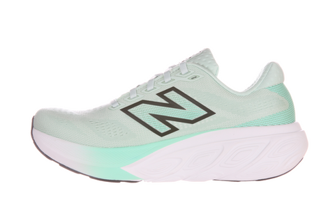 New Balance Fresh Foam X 880v15 in BRIGHT MINT