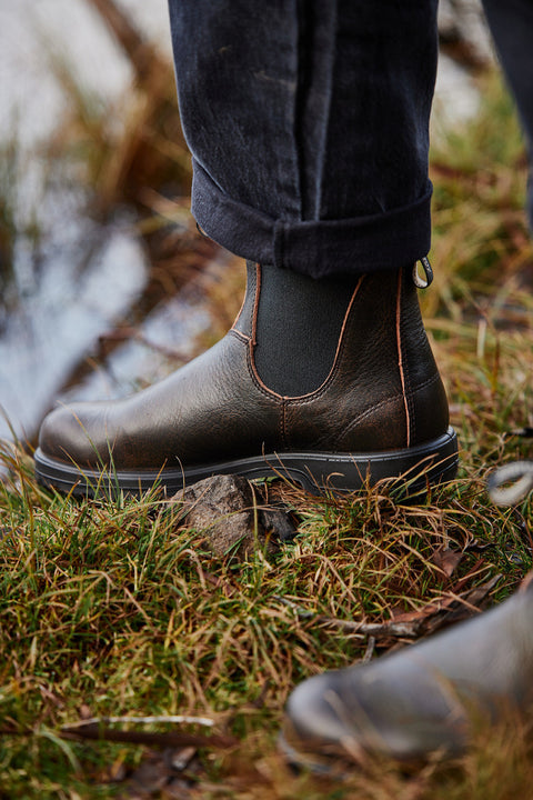Blundstone Men's Classics #2440 in Single
