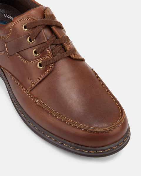 Hush Puppies Randall Ii Brown in Single