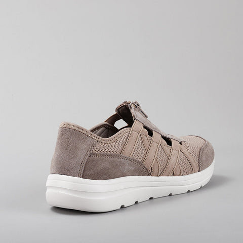 CC Resorts Callum - Taupe in Taupe