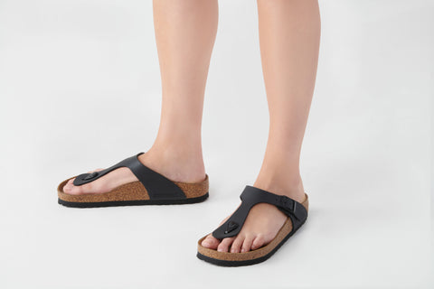 Birkenstock Gizeh Black Birko-Flor Regular in Black