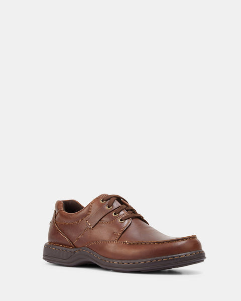 Hush Puppies Randall Ii Brown in Single