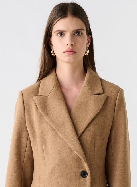 Esmaee Eternal Coat - Camel in Camel