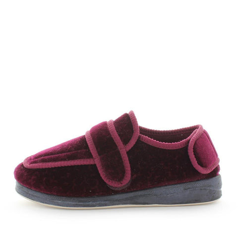 Panda Elisa II Slippers - Burgundy in Burgundy
