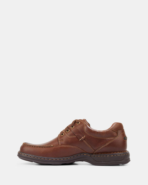 Hush Puppies Randall Ii Brown in Single